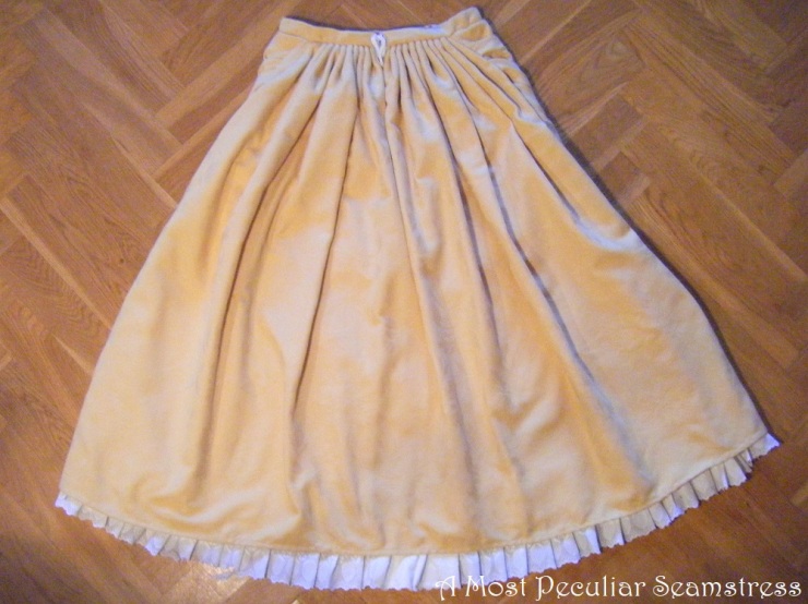 Skirt back